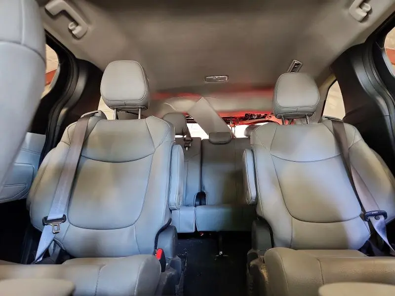 2025 TOYOTA SIENNA XLE 7-PASSENGER  