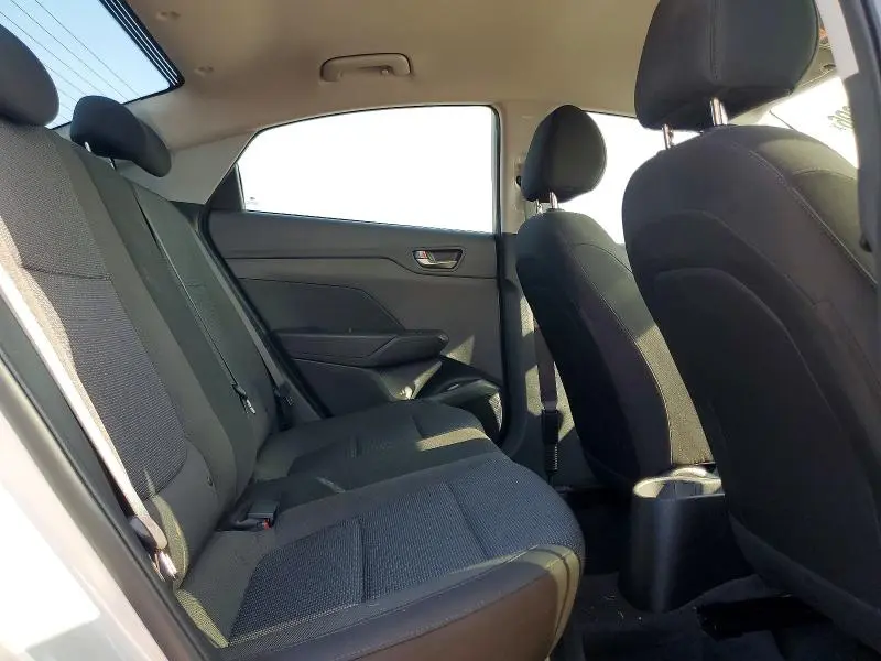 2022 HYUNDAI ACCENT SE  