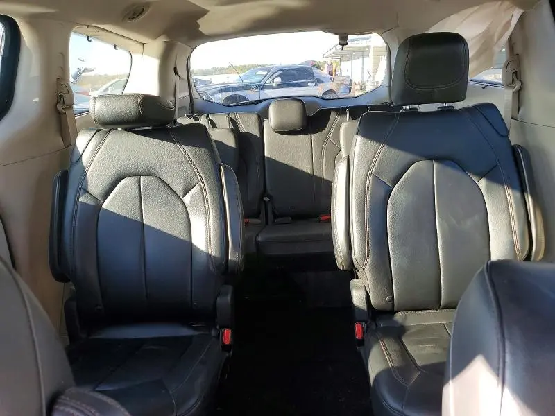 2017 CHRYSLER PACIFICA TOURING L  