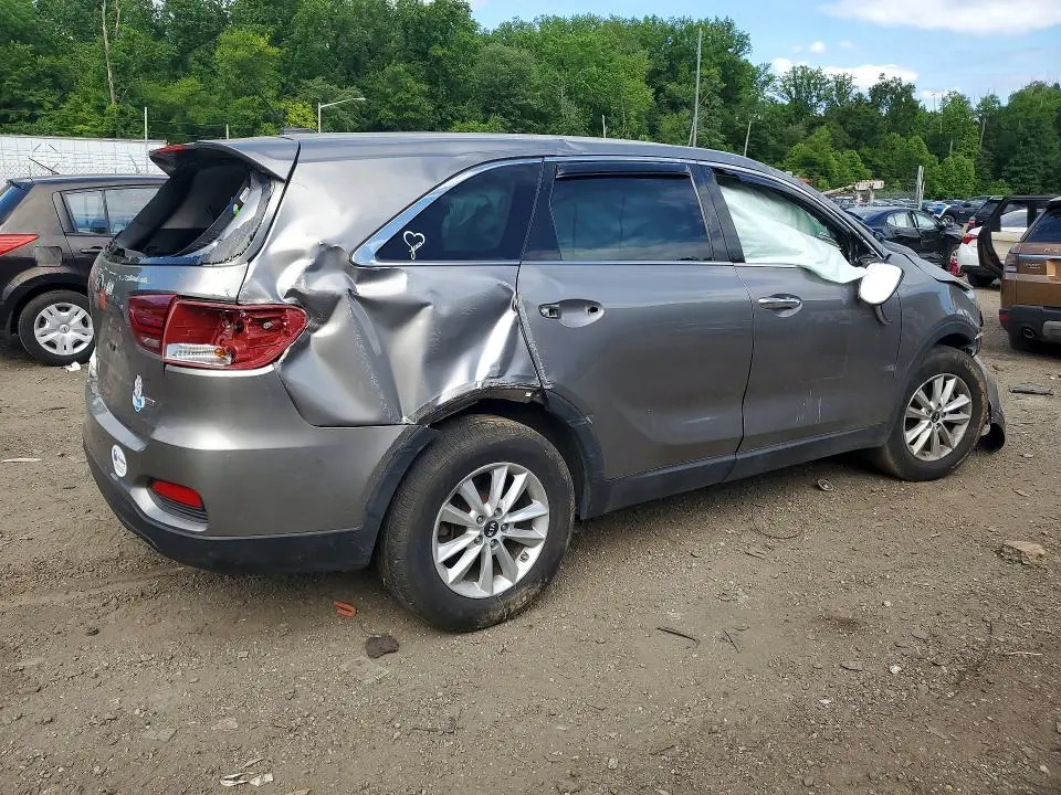 2019 KIA SORENTO LX  