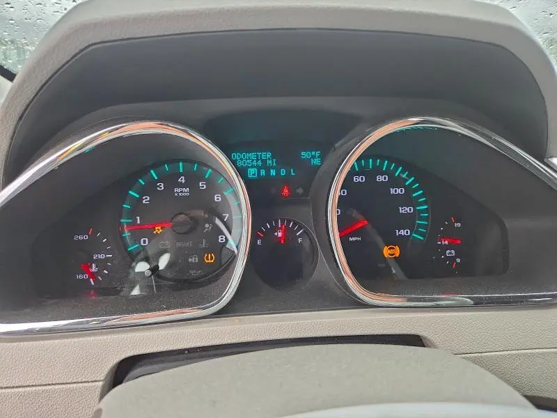 2012 CHEVROLET TRAVERSE LT  