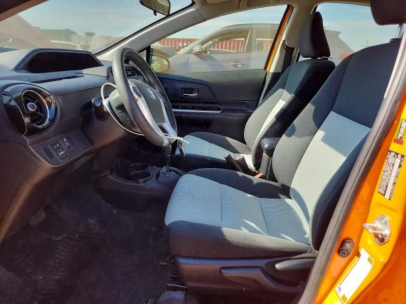 2015 TOYOTA PRIUS C THREE  