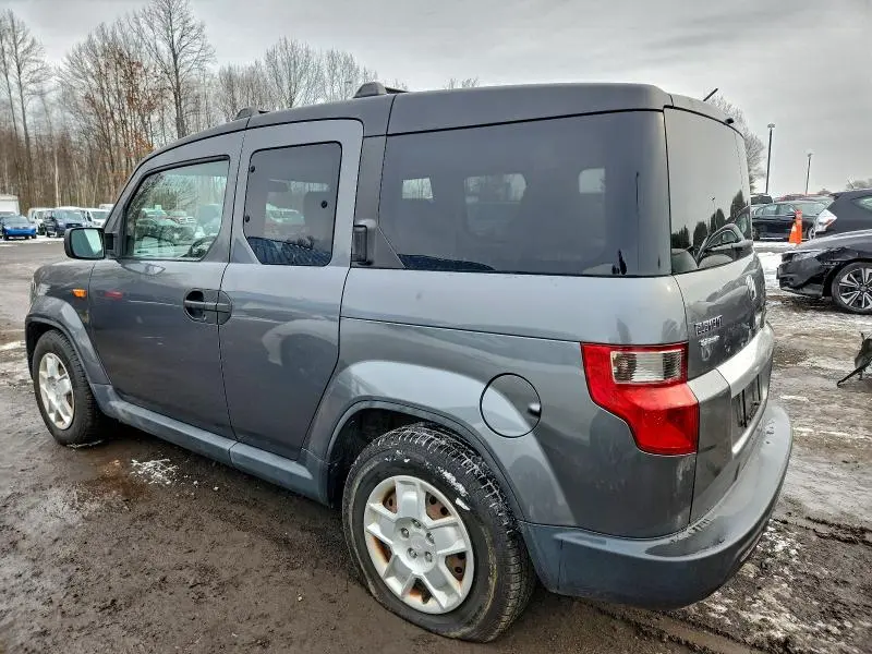 2011 HONDA ELEMENT LX  