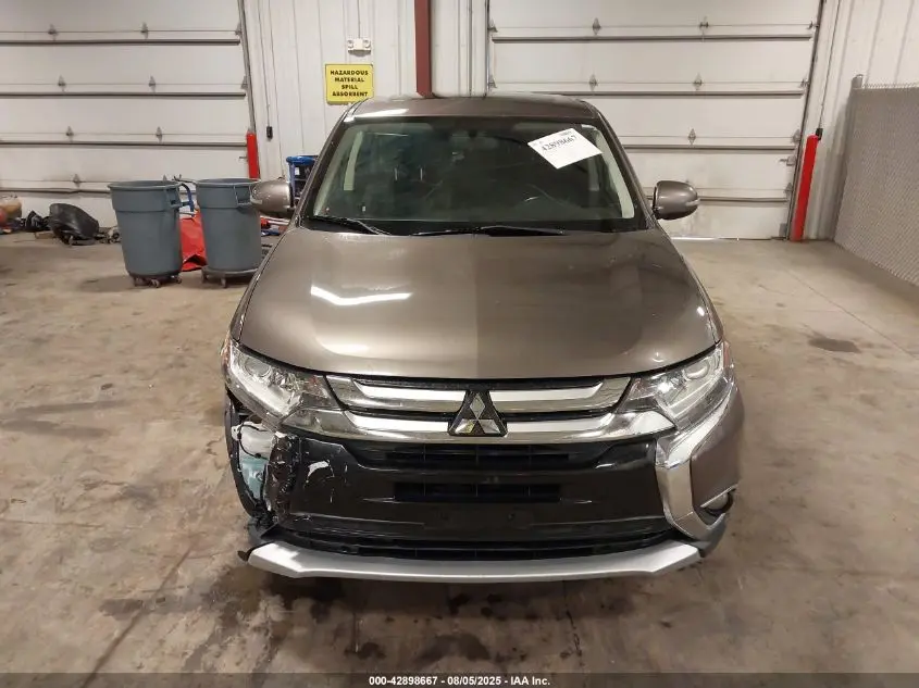 2018 MITSUBISHI OUTLANDER SE