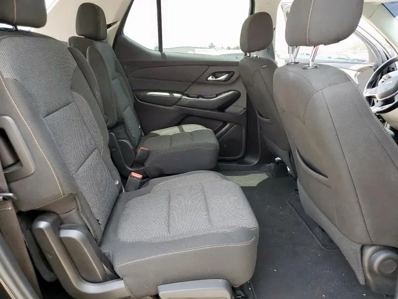 2021 CHEVROLET TRAVERSE LT  