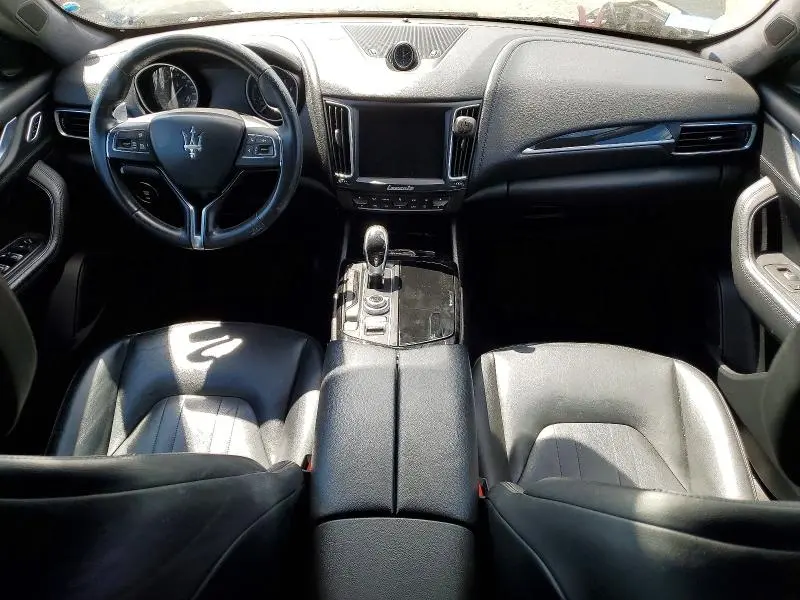 2018 MASERATI LEVANTE S  