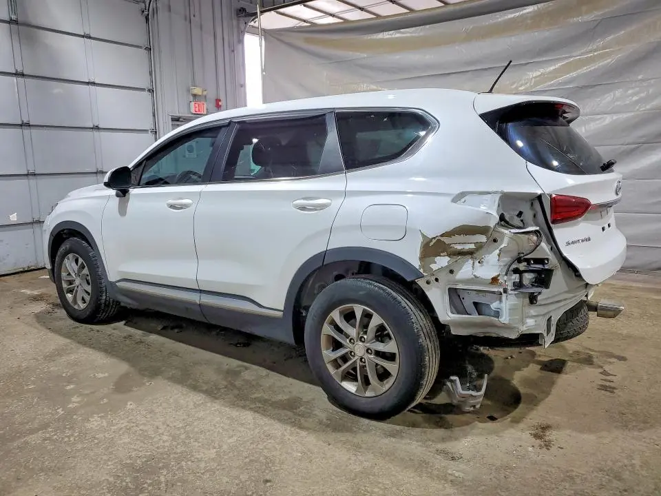 2020 HYUNDAI SANTA FE SE  