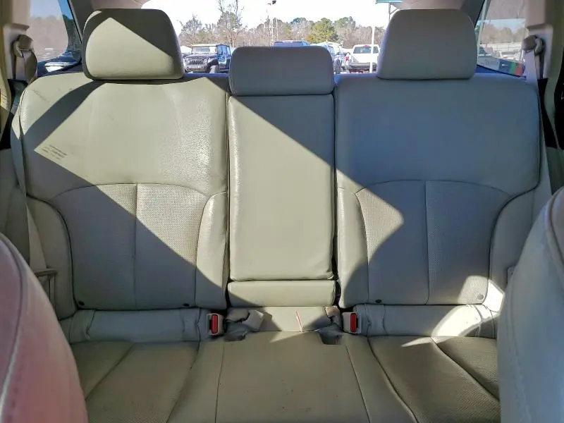 2012 SUBARU OUTBACK 3.6R LIMITED  