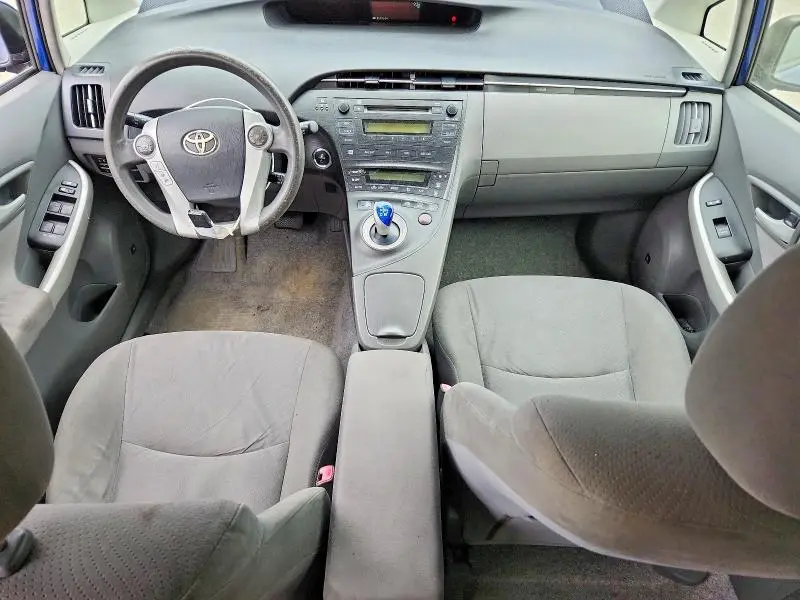2011 TOYOTA PRIUS THREE  