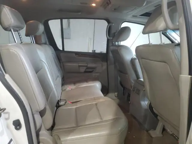 2010 NISSAN ARMADA SE