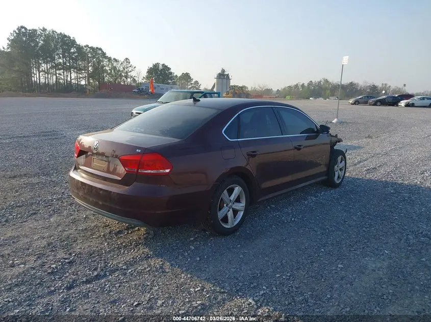 2013 VOLKSWAGEN PASSAT 2.5L SE