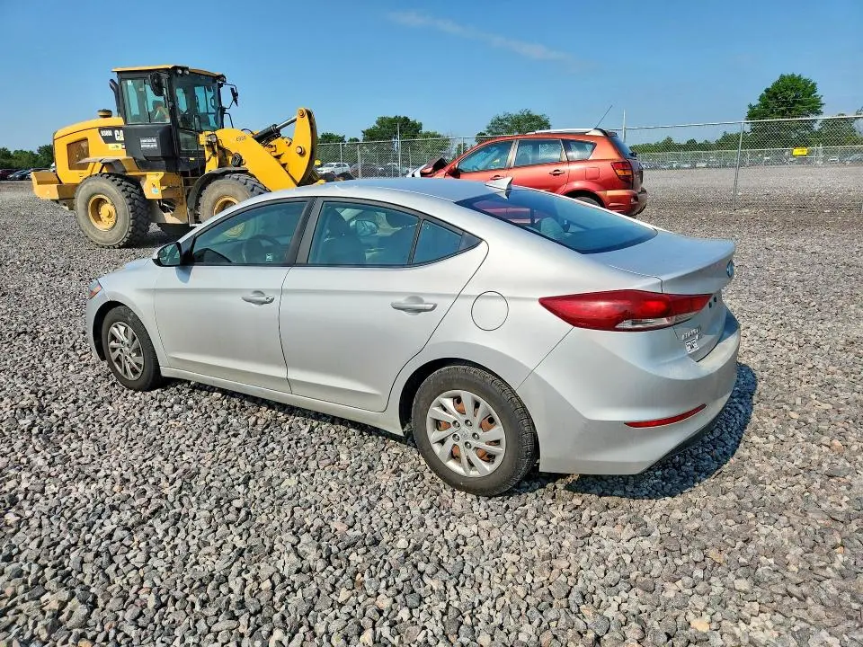 2017 HYUNDAI ELANTRA SE  