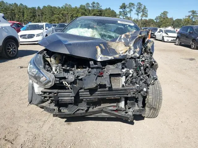 2020 NISSAN VERSA SV  