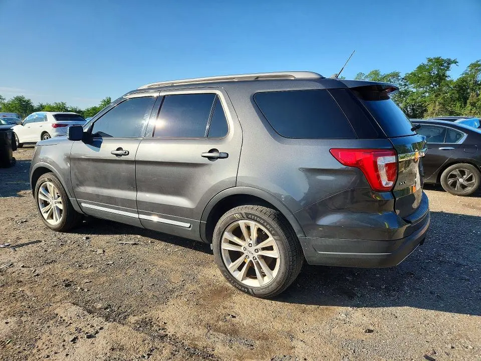 2019 FORD EXPLORER XLT  