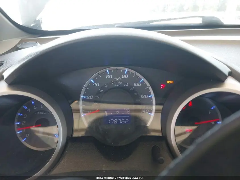 2010 HONDA FIT SPORT