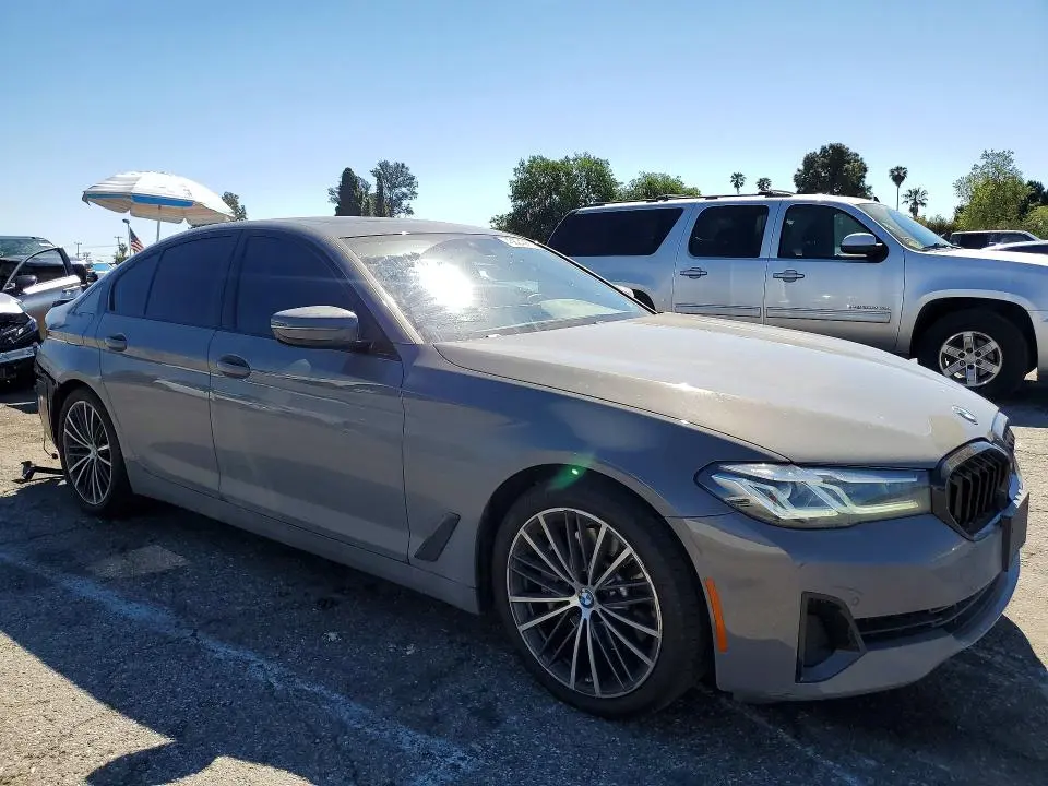 2022 BMW 530 I  