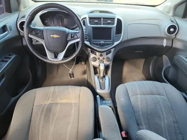 2020 CHEVROLET SONIC LT  