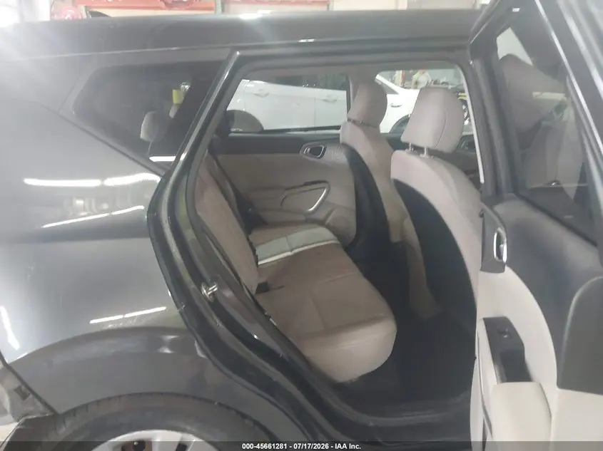 2020 KIA SOUL LX
