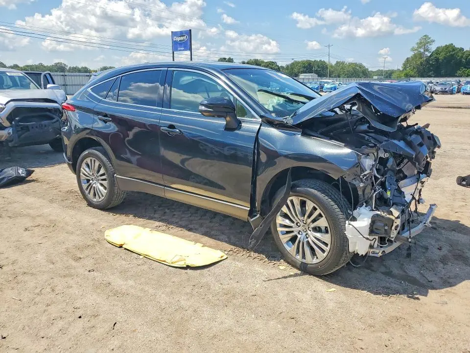 2023 TOYOTA VENZA LIMITED  