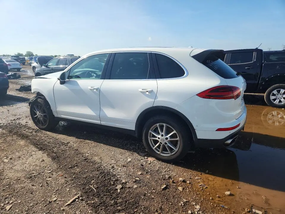 2016 PORSCHE CAYENNE   
