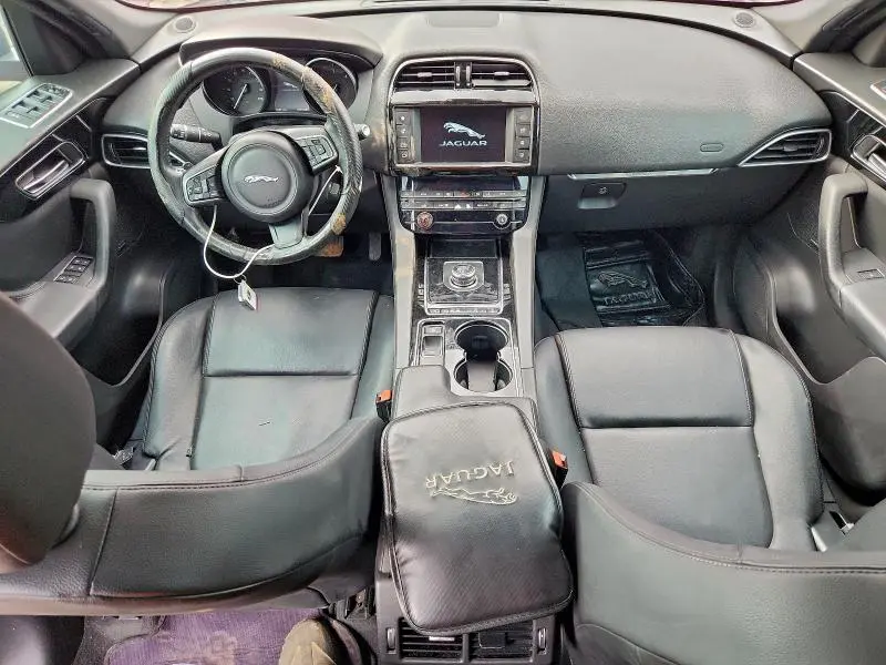 2017 JAGUAR F-PACE PREMIUM  