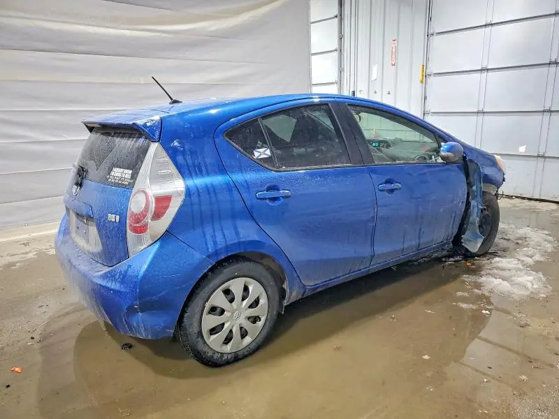 2014 TOYOTA PRIUS C   
