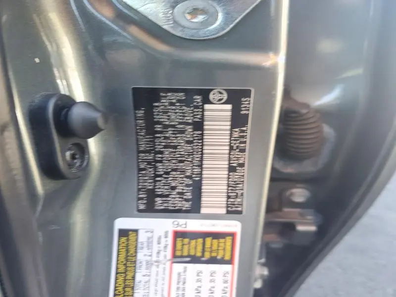 2012 TOYOTA CAMRY LE  