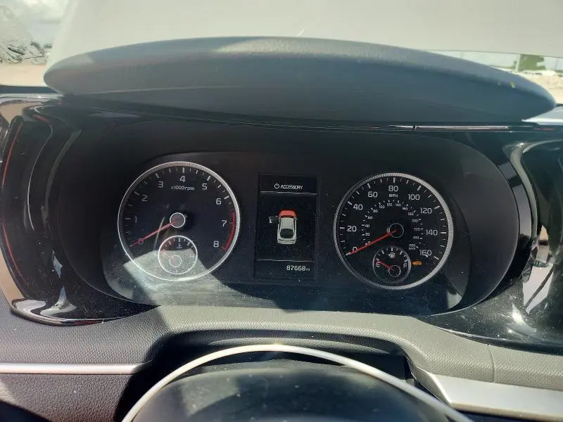 2022 KIA K5 GT LINE  
