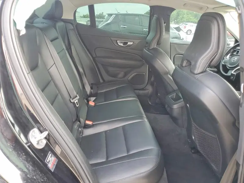 2024 VOLVO S60 CORE  