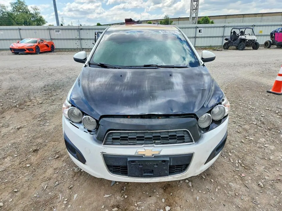 2013 CHEVROLET SONIC LT  