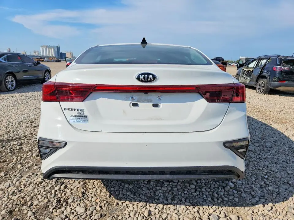 2021 KIA FORTE FE  