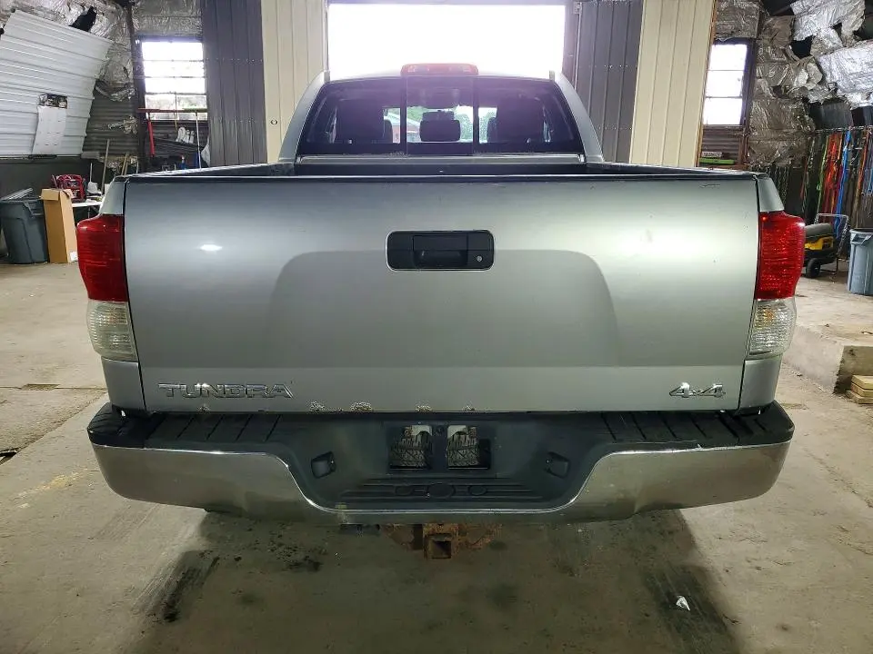2010 TOYOTA TUNDRA DOUBLE CAB SR5  