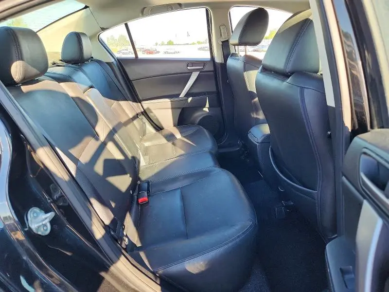 2012 MAZDA 3 I  