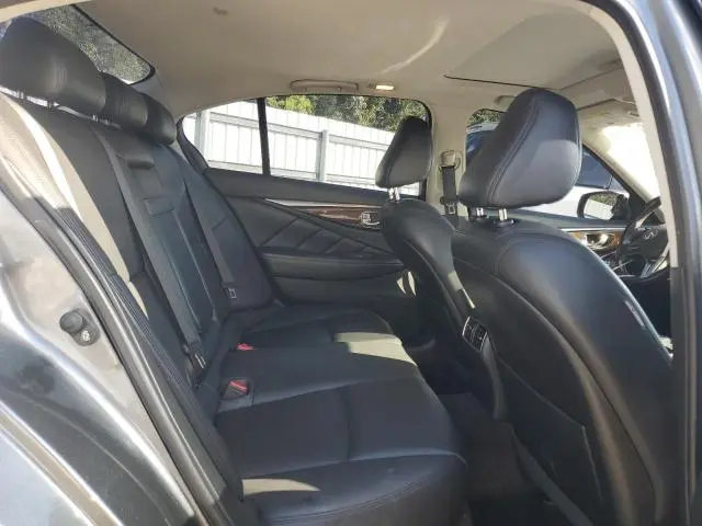 2019 INFINITI Q50 LUXE  