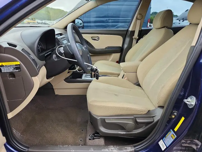 2010 HYUNDAI ELANTRA GLS  