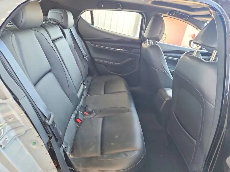 2024 MAZDA 3 PREFERRED  