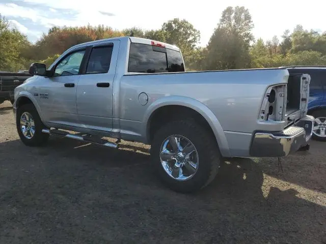 2016 RAM 1500 SLT