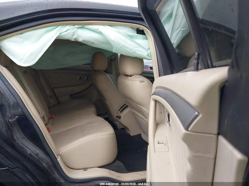 2015 FORD TAURUS SEL