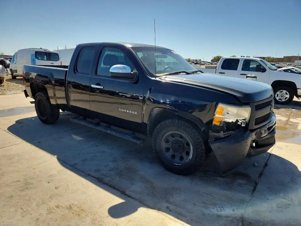 2011 CHEVROLET SILVERADO C1500  