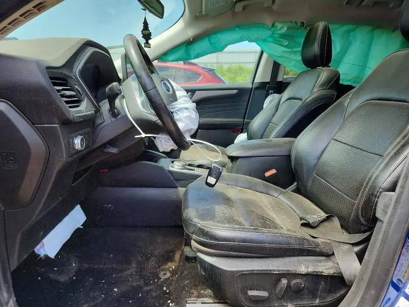 2022 FORD ESCAPE SEL  
