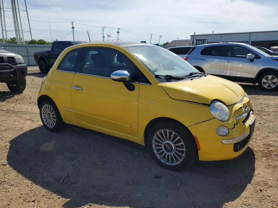 2012 FIAT 500 LOUNGE  