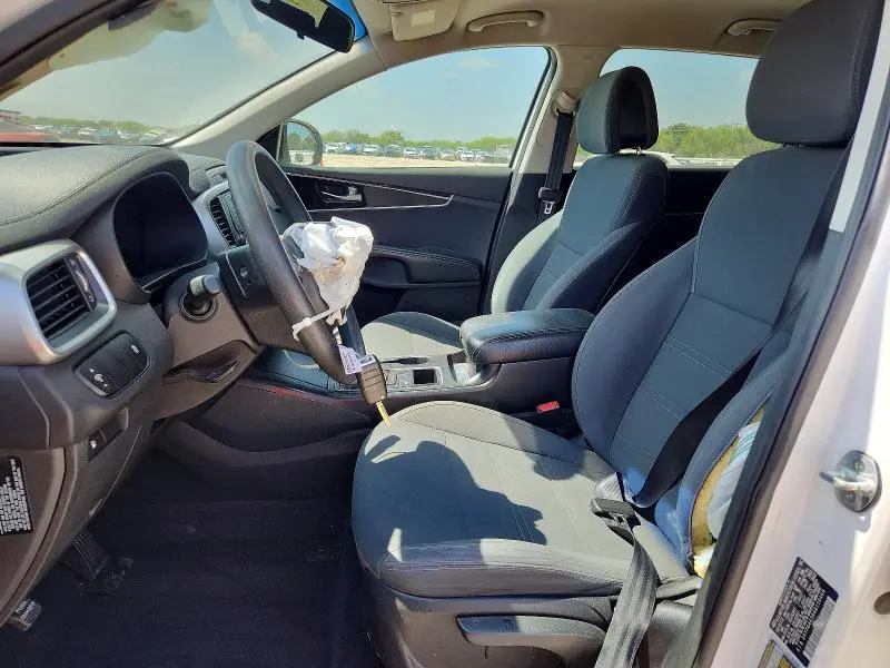 2016 KIA SORENTO LX V6  