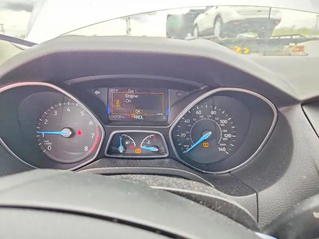 2016 FORD FOCUS SE  