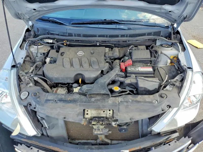 2010 NISSAN VERSA S  