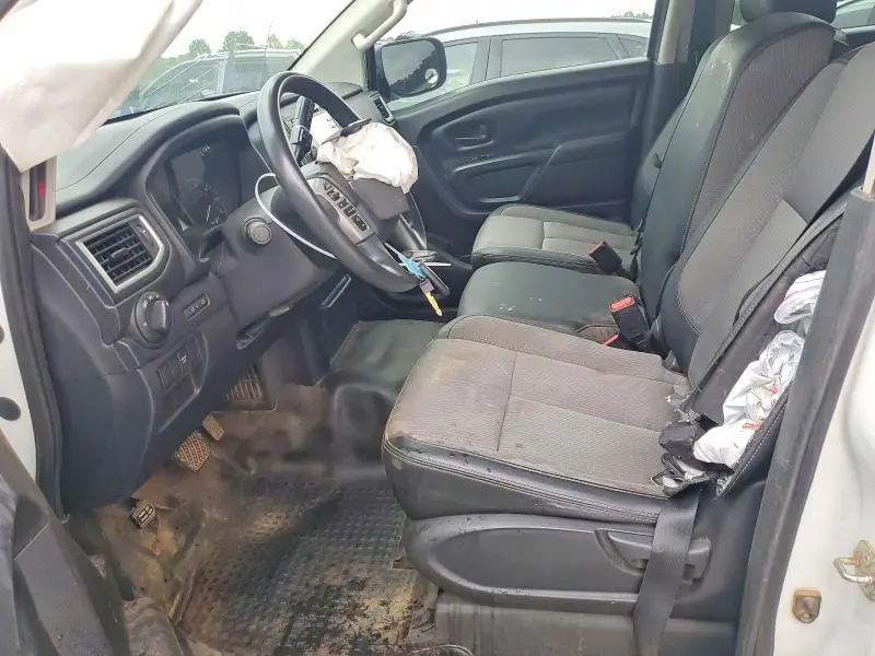2018 NISSAN TITAN S  