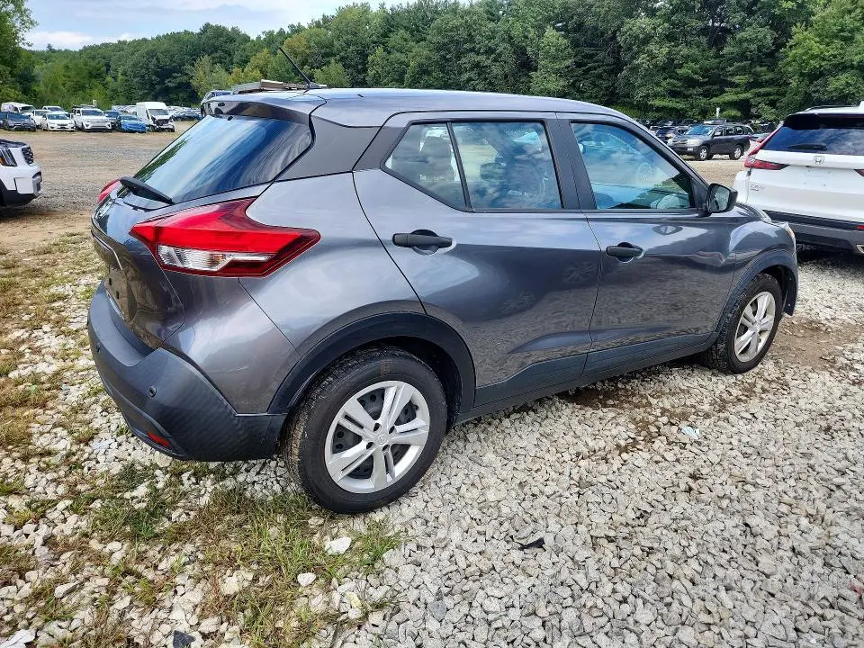 2020 NISSAN KICKS S  