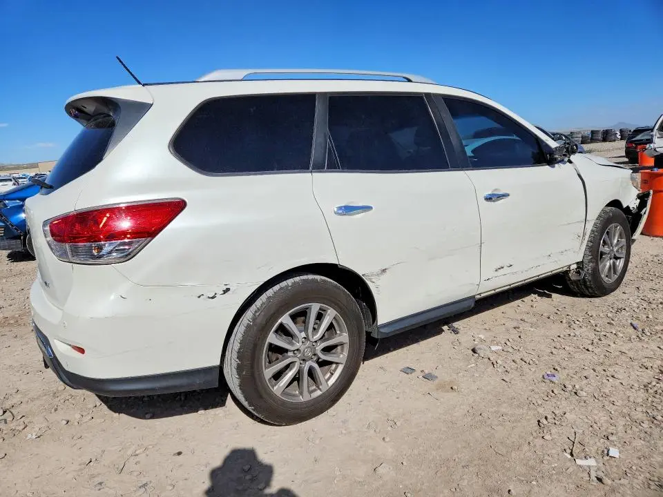 2015 NISSAN PATHFINDER SV  