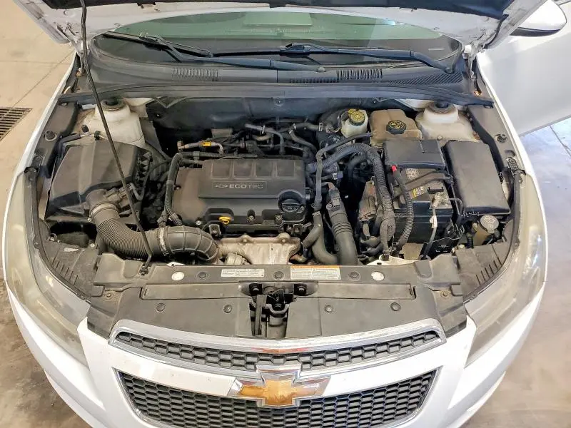 2013 CHEVROLET CRUZE LT  