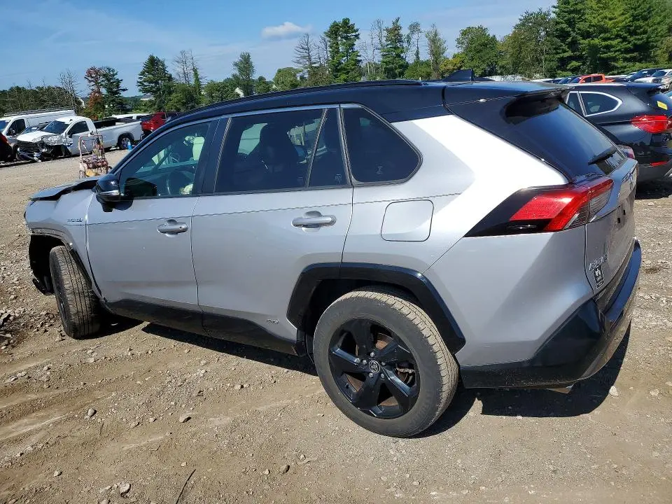 2020 TOYOTA RAV4 XSE  