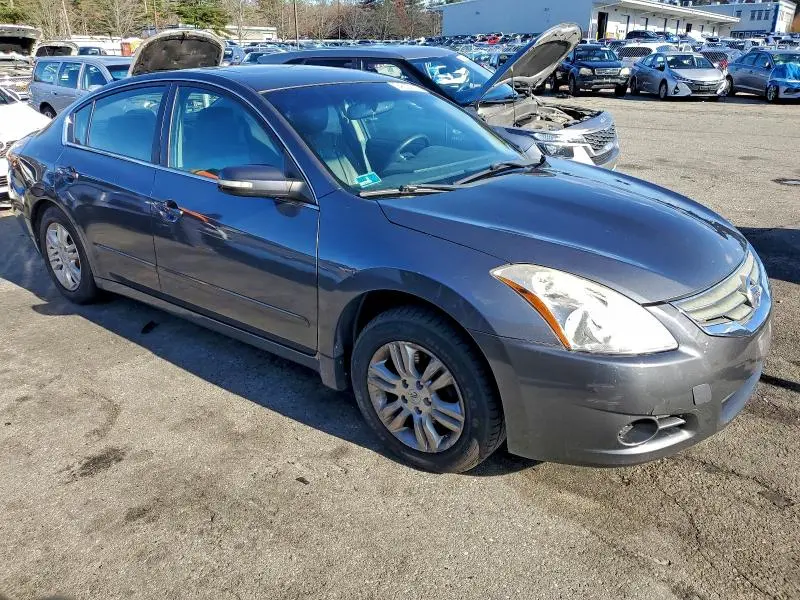 2010 NISSAN ALTIMA BASE  
